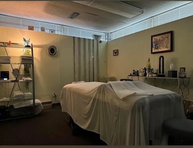 Inside Massage Miracle studio in Chicago